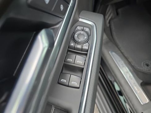 New 2026 GMC Sierra 2500 Denali w/ Denali Reserve Package image 17