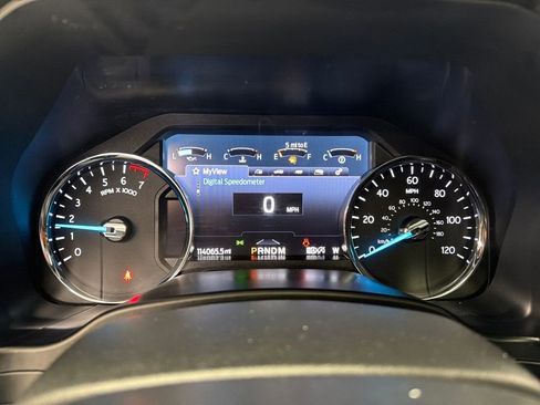 Certified 2020 Ford Expedition XLT w/ Equipment Group 202A image 25