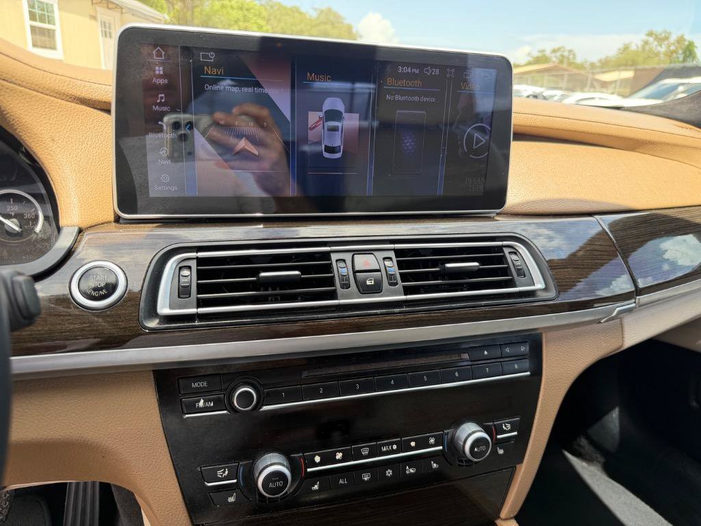Used 2012 BMW 740Li RWD image 22