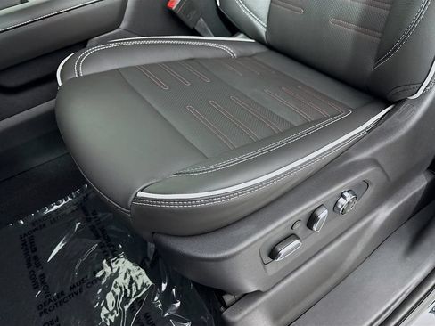 New 2026 GMC Sierra 2500 AT4X AWD/4WD image 19