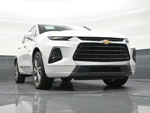 Used 2021 Chevrolet Blazer Premier w/ Driver Confidence II Package FWD image 29