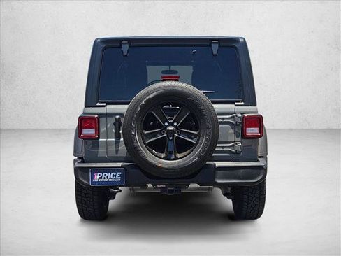 Used 2022 Jeep Wrangler Unlimited Sport AWD/4WD image 7
