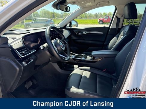 Used 2024 Buick Envision Preferred AWD/4WD image 9