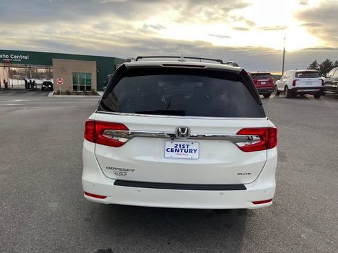 Used 2018 Honda Odyssey Elite image 14