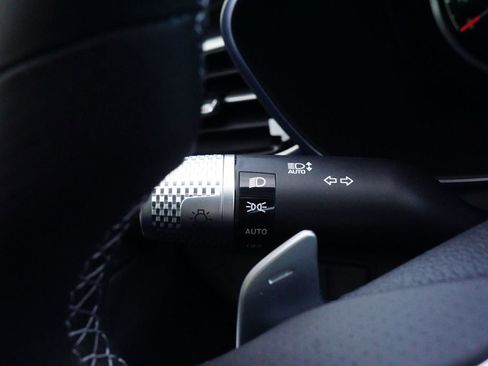 New 2026 Genesis G70 2.5T image 12