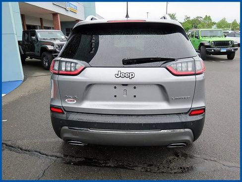 Used 2021 Jeep Cherokee Limited AWD/4WD image 6