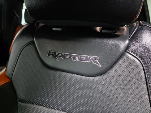 Used 2017 Ford F150 Raptor w/ Equipment Group 802A Luxury AWD/4WD image 11