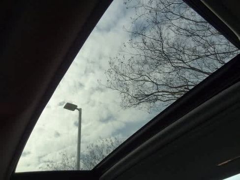 Used 2015 Toyota Camry XSE image 20