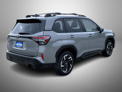 Used 2025 Subaru Forester Limited AWD/4WD image 5