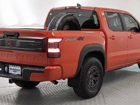 Used 2025 Nissan Frontier PRO-4X w/ Interior Protection Package AWD/4WD image 3