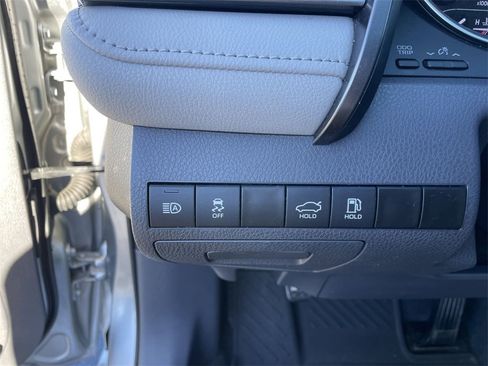 Used 2023 Toyota Camry LE image 17