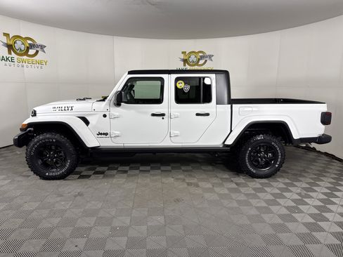 New 2026 Jeep Gladiator Willys image 5