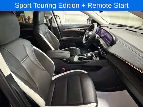Used 2025 Buick Envision Sport Touring image 25