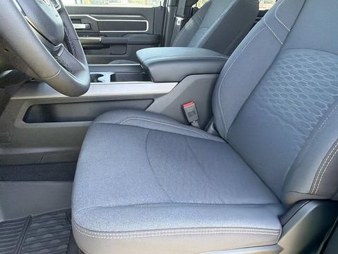 New 2026 RAM 2500 Big Horn AWD/4WD image 24