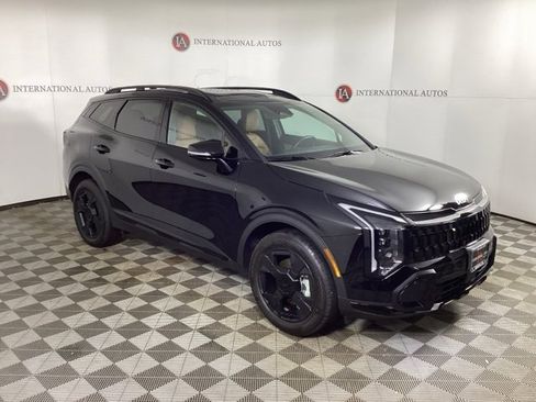 Certified 2026 Kia Sportage X-Line w/ X-Line Premium Package image 3