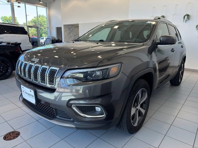 Used 2019 Jeep Cherokee Limited AWD/4WD image 35