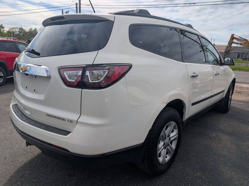 Used 2014 Chevrolet Traverse LS AWD/4WD image 5