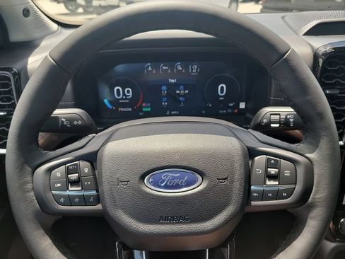 New 2026 Ford Ranger Lariat RWD image 29