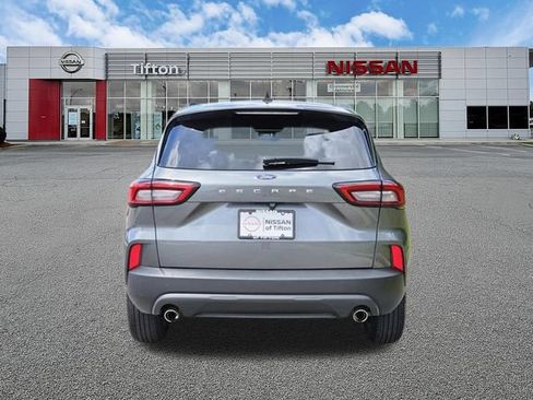 Used 2025 Ford Escape ST-Line FWD image 6