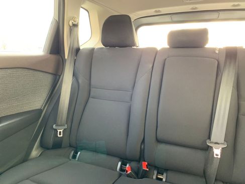 Used 2023 Nissan Rogue S image 38