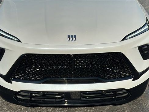 New 2025 Buick Enclave Sport Touring w/ Power Package image 9