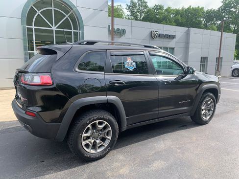 Certified 2022 Jeep Cherokee Trailhawk image 15