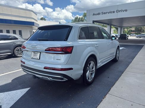 Used 2023 Audi Q7 3.0T Prestige AWD/4WD image 5