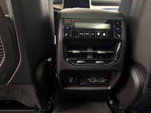 Used 2022 Jeep Grand Cherokee Summit w/ Adv Protech Group IV AWD/4WD image 24