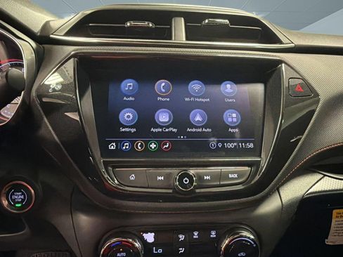 Used 2021 Chevrolet TrailBlazer RS w/ Technology Package FWD image 20