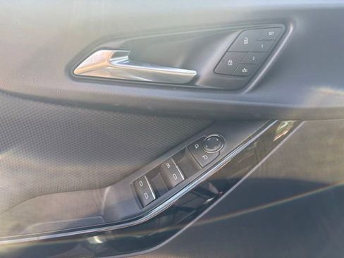 New 2026 Chevrolet Equinox RS w/ Convenience Package III FWD image 24