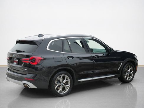 Used 2023 BMW X3 xDrive30i w/ Convenience Package image 3