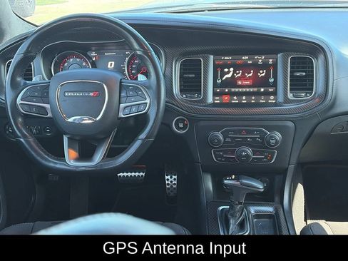 Used 2022 Dodge Charger Scat Pack RWD image 11