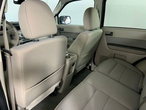 Used 2012 Ford Escape XLT AWD/4WD image 17