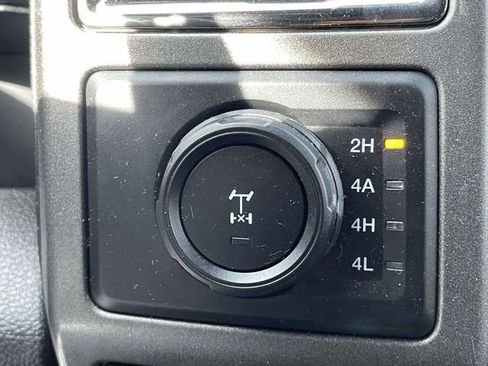 Used 2018 Ford F150 Raptor w/ Equipment Group 802A Luxury image 26