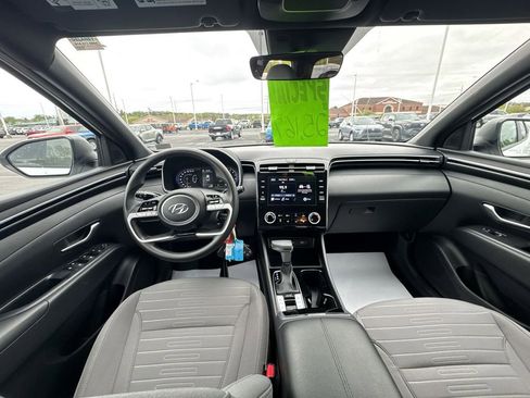 Used 2024 Hyundai Santa Cruz SE AWD/4WD image 10