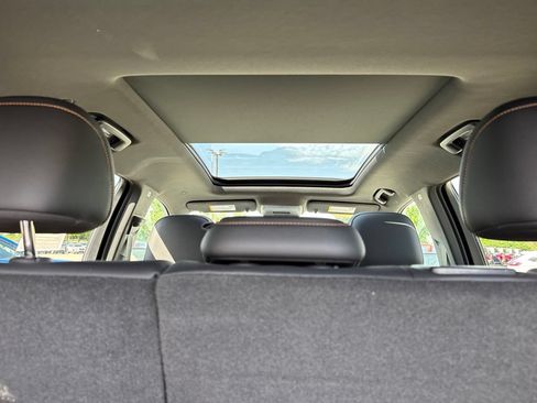 Used 2025 Chevrolet Equinox ACTIV w/ Convenience Package III AWD/4WD image 22