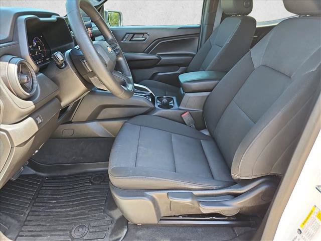 Used 2024 Chevrolet Colorado W/T w/ WT Convenience Package RWD image 16