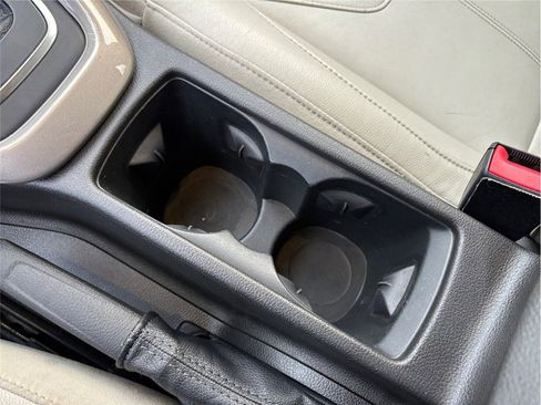 Used 2015 Ford Focus Titanium image 32