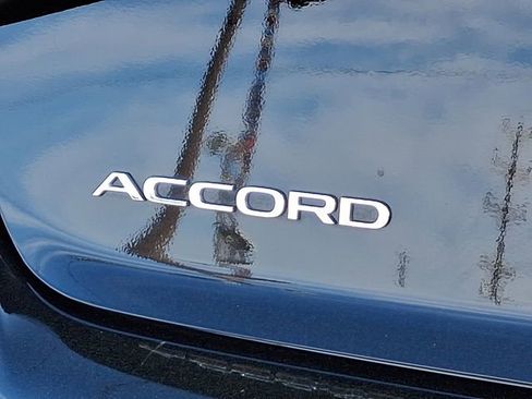 Certified 2025 Honda Accord EX-L image 31