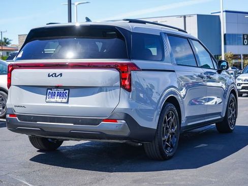 New 2026 Kia Carnival SX FWD image 7
