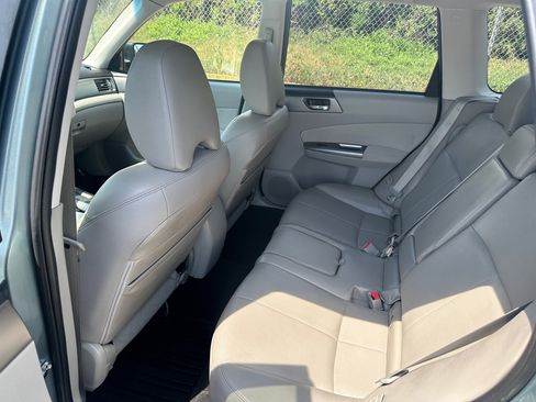 Used 2011 Subaru Forester 2.5X Limited image 12