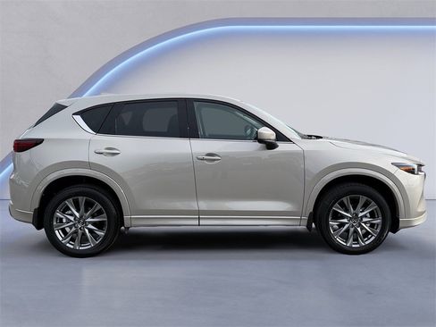 New 2025 MAZDA CX-5 AWD 2.5 S w/ Premium Plus Pkg image 2