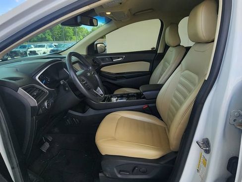 Used 2020 Ford Edge SEL w/ Convenience Package FWD image 16