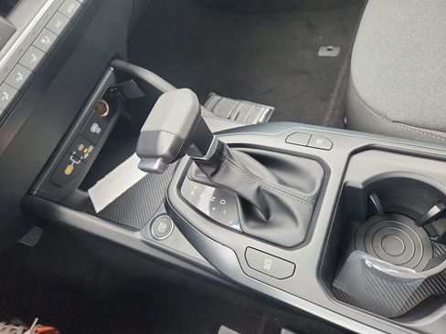 New 2025 Kia K4 LXS image 19