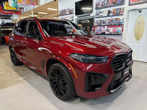 Used 2025 BMW X5 M Competition w/ Executive Package AWD/4WD image 3