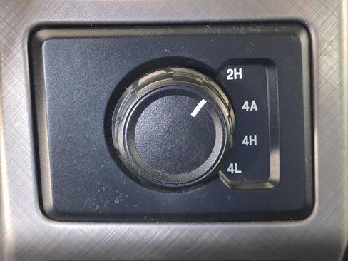 Used 2018 Ford F150 Limited w/ Trailer Tow Package AWD/4WD image 26