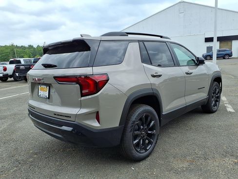 New 2026 GMC Terrain Elevation w/ Elevation Premium Package AWD/4WD image 6
