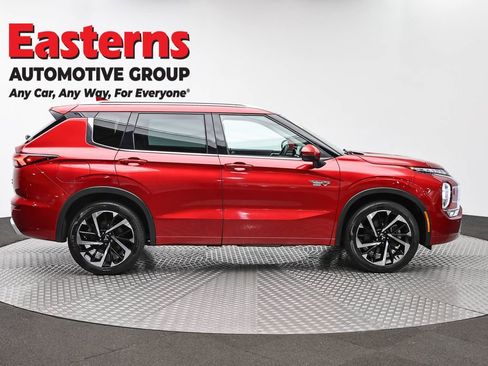 Used 2023 Mitsubishi Outlander SEL AWD/4WD image 4