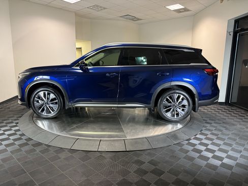 Certified 2026 INFINITI QX60 Luxe w/ Cargo Package FWD image 4
