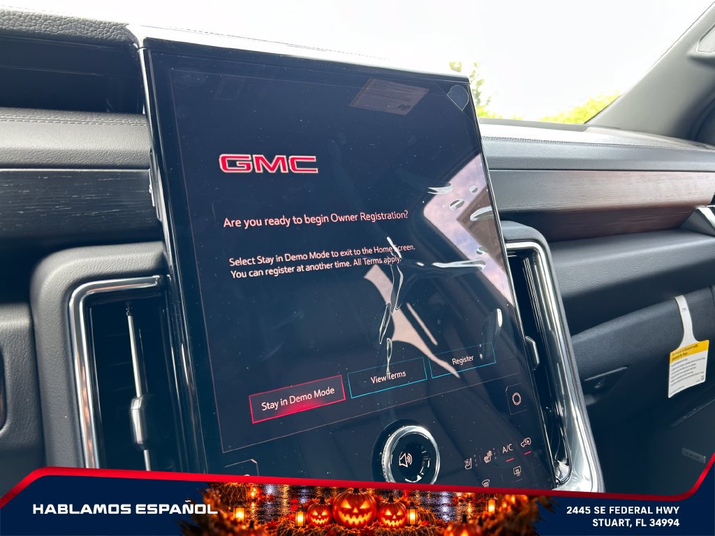 New 2026 GMC Yukon Denali w/ Denali Reserve Package AWD/4WD image 31